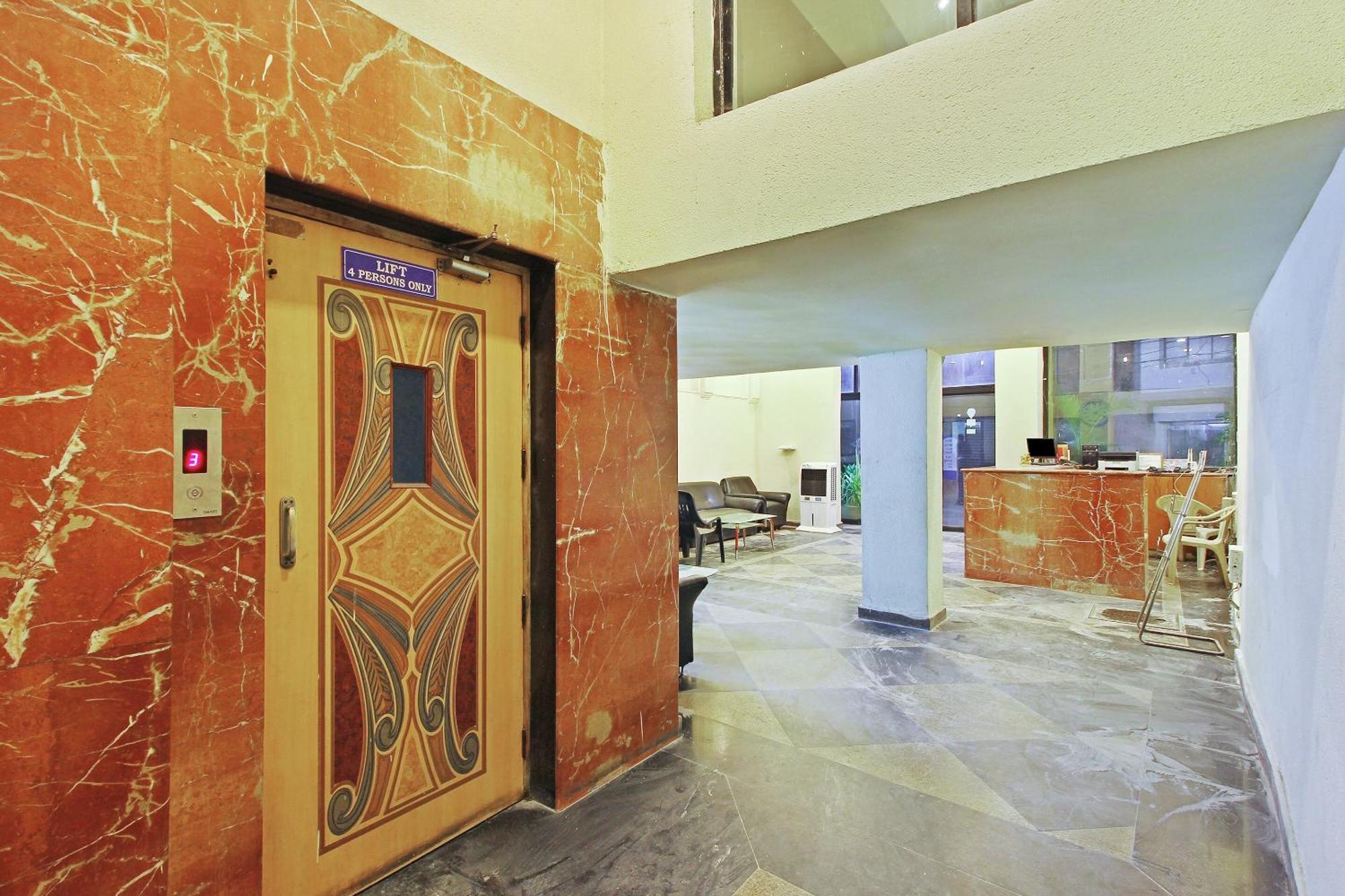 Hotel O Prince Residency Lālāguda 外观 照片